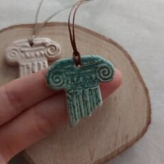 Antik Yunan Sütunu Seramik Kolye