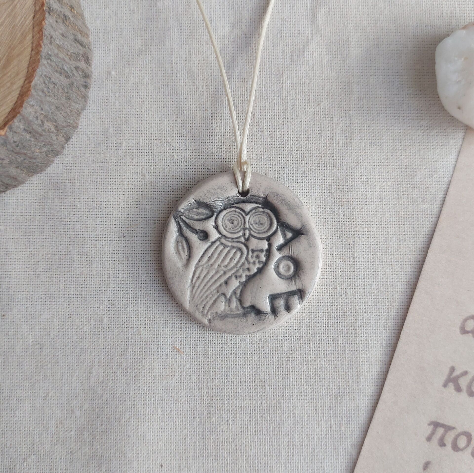 Athena'nın Baykuşu Seramik Kolye (Beyaz)