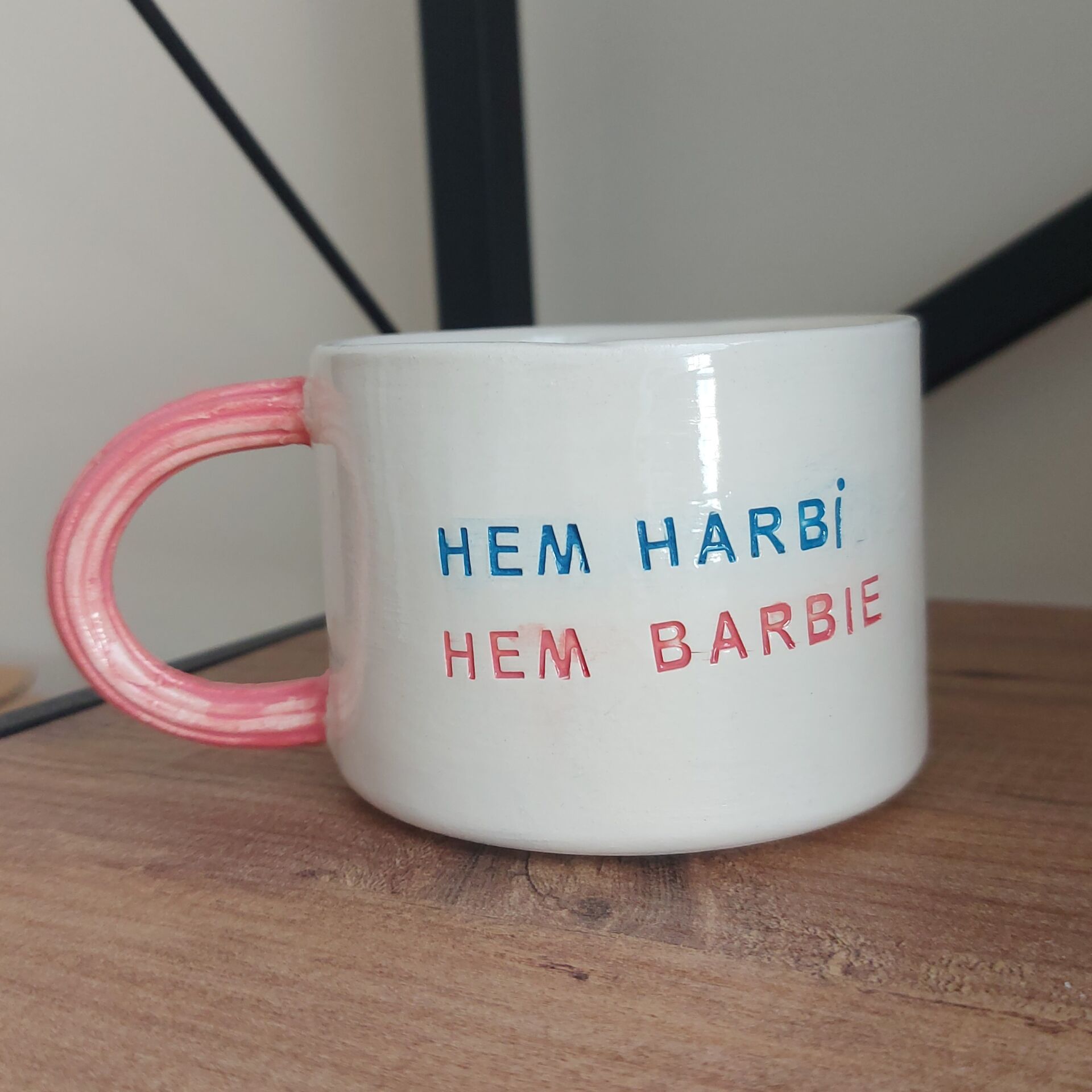 Hem Harbi Hem Barbie