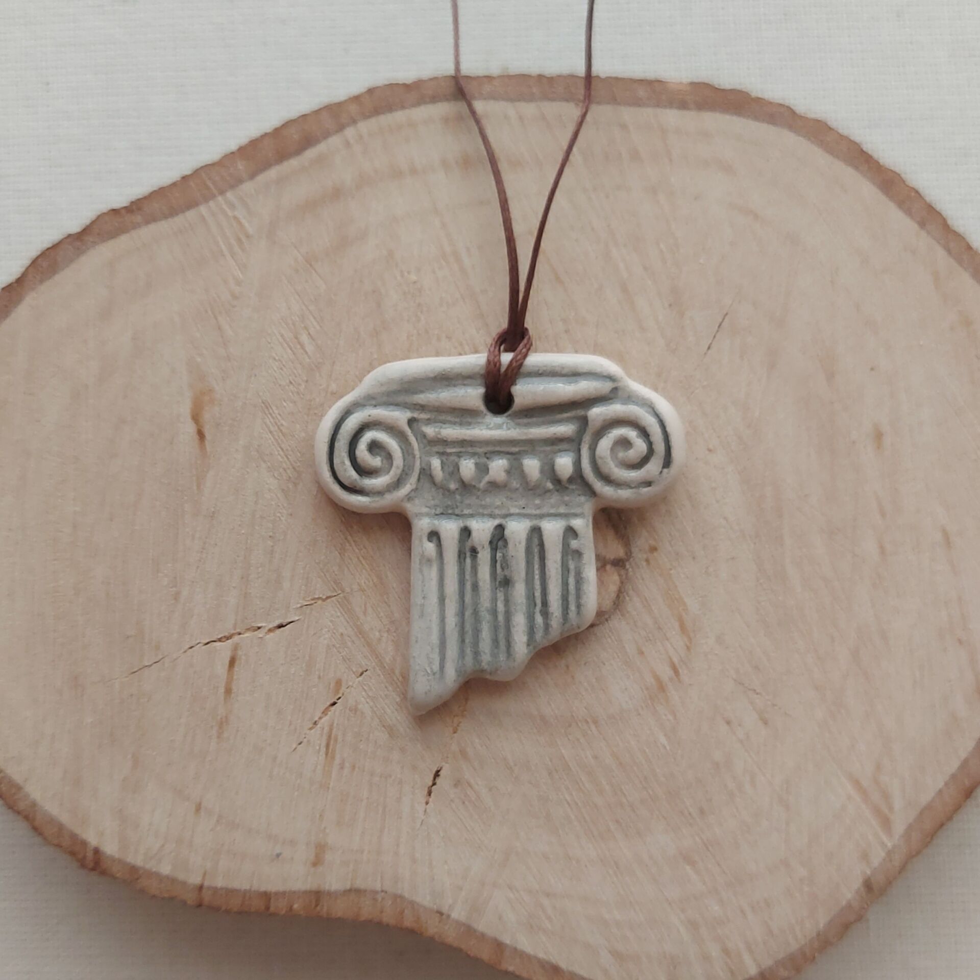 Sütun Kolye - Siyah